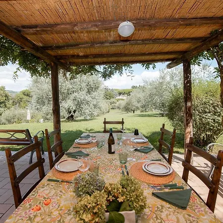 Red Elegant And Charming Near Rome Villa Rocca Di Papa